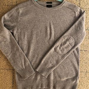 Mauve JCrew men’s sweater with elbow detail